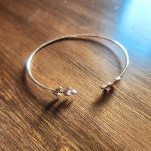 2.5" Gold Tone Leaf Theme Adjustable Bracelet NWT Nature Fashion Design Simple